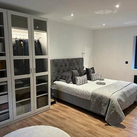 Chambres Dans Maison Neuve Au Style Chic Et Boheme Villeneuve-sous-Dammartin ภายนอก รูปภาพ
