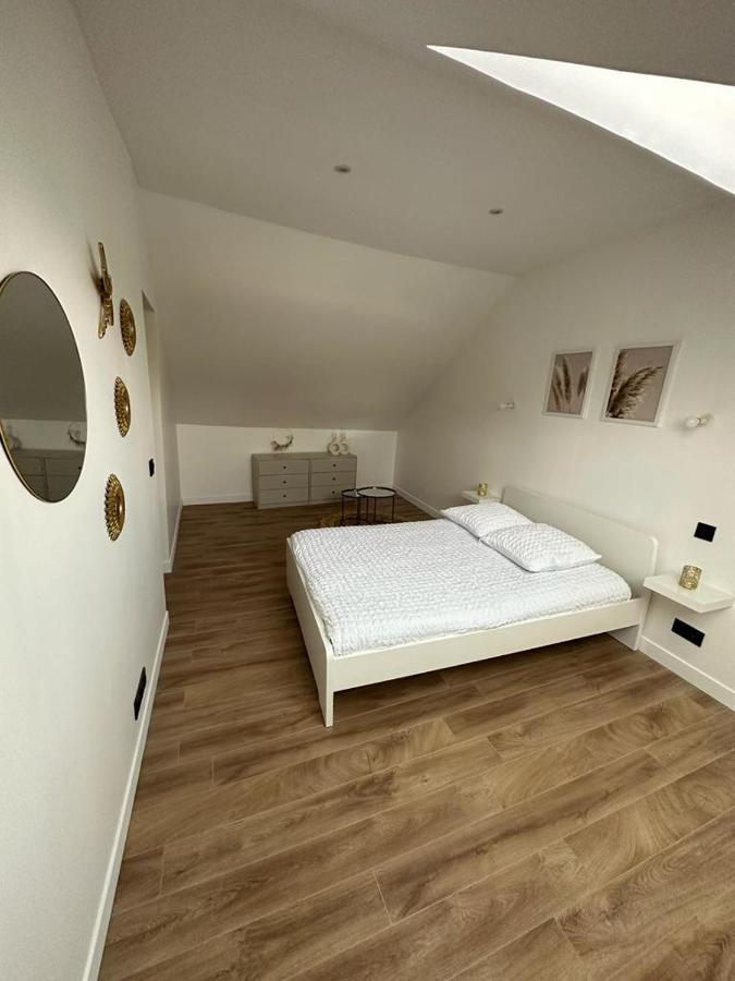 Chambres Dans Maison Neuve Au Style Chic Et Boheme Villeneuve-sous-Dammartin ภายนอก รูปภาพ